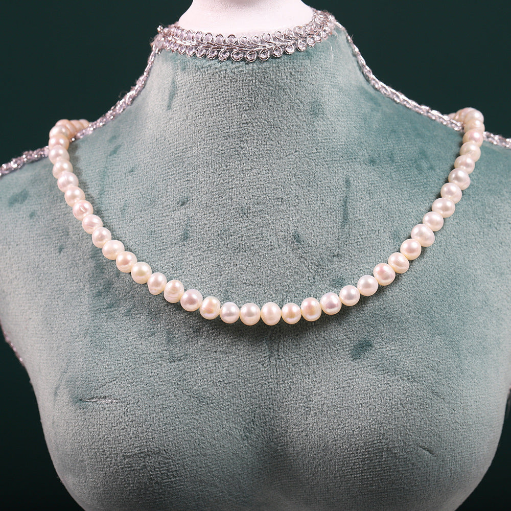 pearl necklace