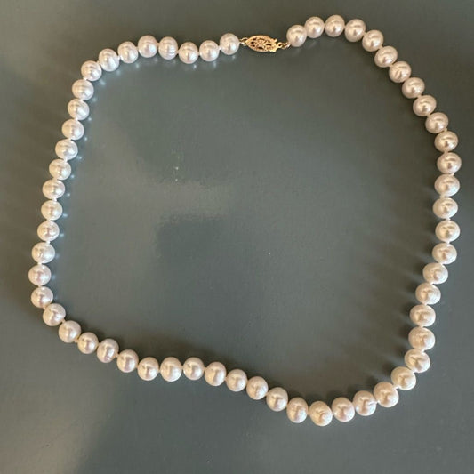 pearl necklace
