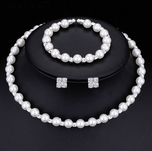 Handmade pearls, Rhinestone, necklaces, bracelets, earrings.